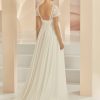 Rückenansicht Umstandsbrautkleid mit Schnürung und transparenter Spitze