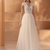 Boho & Vintage Brautkleid mit gehäkelter Spitze und Tüllrock in A-Linie