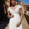Elegantes Umstandsbrautkleid mit Chiffonrock und floraler Spitze – ideal für das Standesamt oder die Sommerhochzeit
