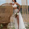 2-teiliges Brautkleid in Ivory mit 3D-Blumen, A-Linien-Rock und langer Schleppe – Vorderansicht